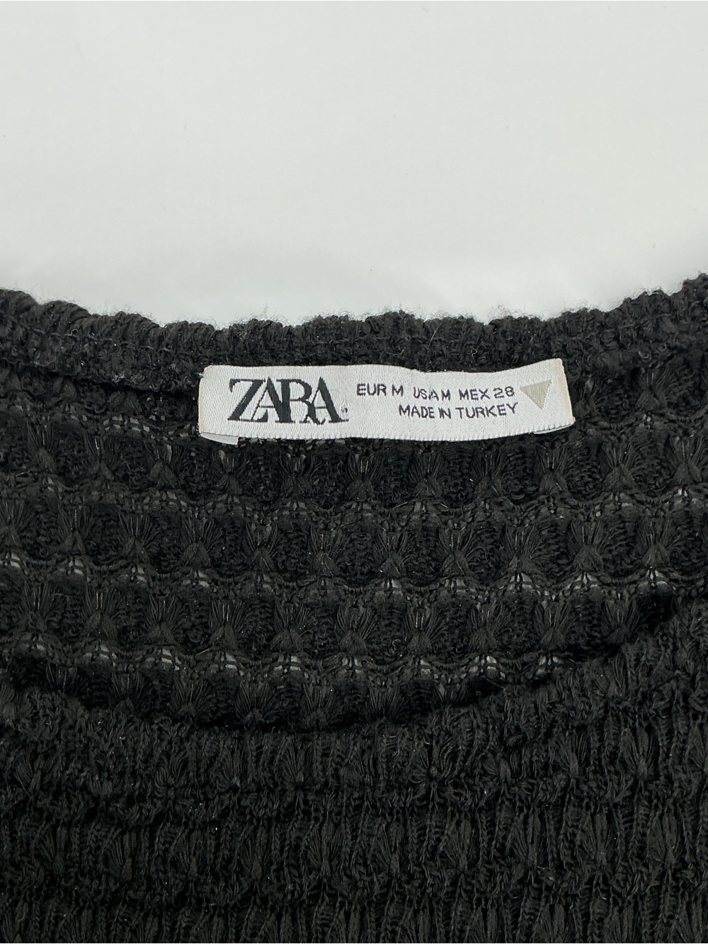 Zara Black Crochet Flutter Sleeve Crop Top - Picture 3 of 8